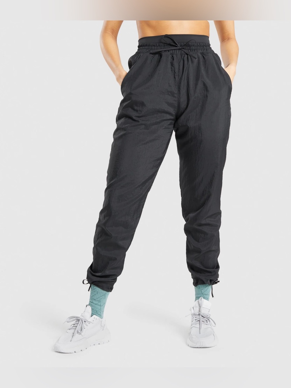 Gymshark CTY joggers nylon windbreaker track pants medium